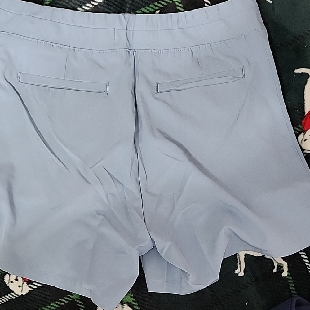 Shorts - Picture 4 of 4